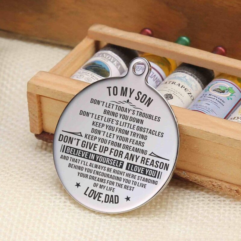 keychains dad to son believe in yourself i love you personalized keychain giveme gifts 4881941233725